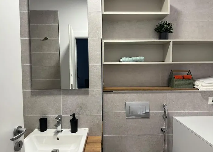 Apartamento Joy Nord One N2-49 *